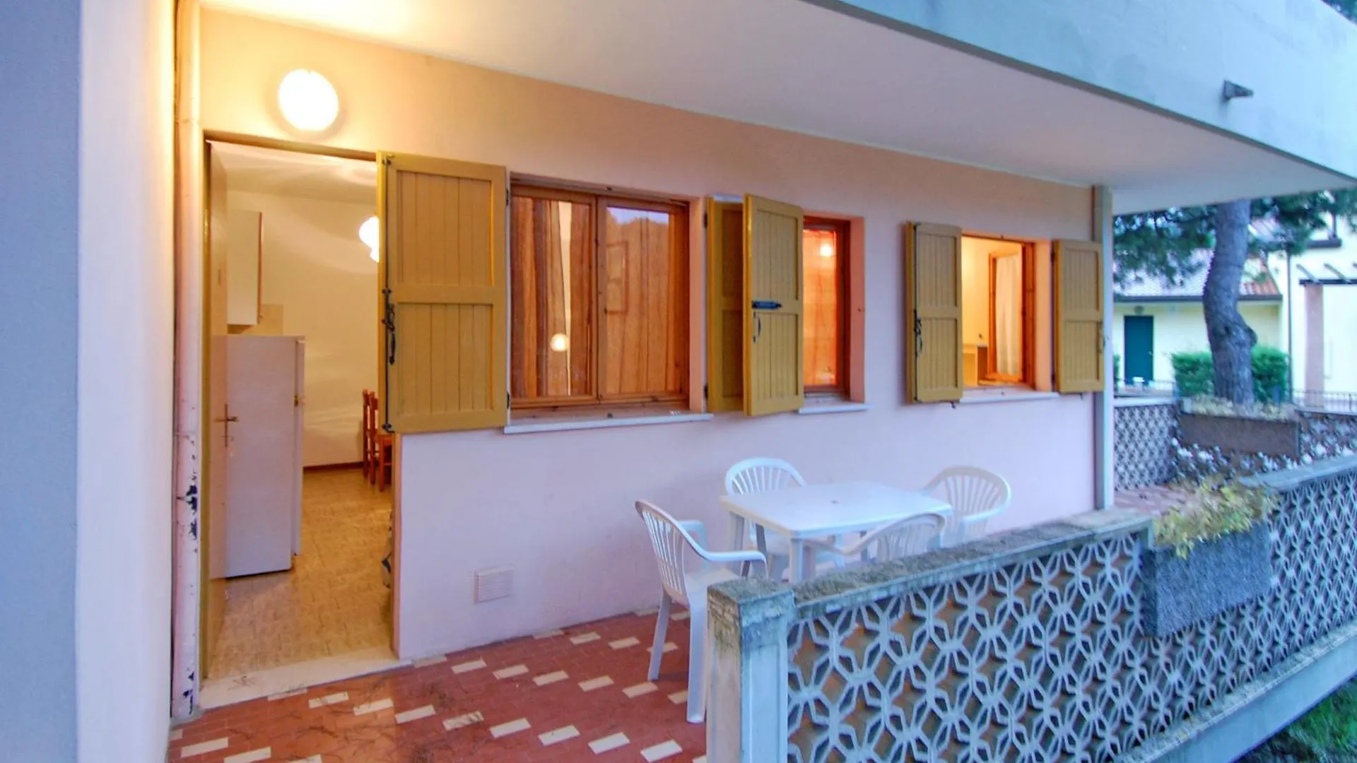 Comfortable Duplex In Rosolina ロゾリーナ・マーレ